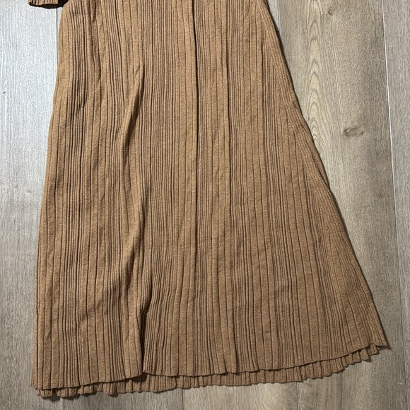 NWT! Banana Republic Cece Maxi Sweater Dress -Size  Small🍇 - Picture 10 of 12